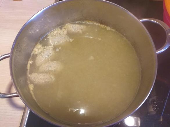Lebernockerl für die Suppe
