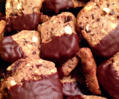 Schokoladen-Nuss-Plätzchen