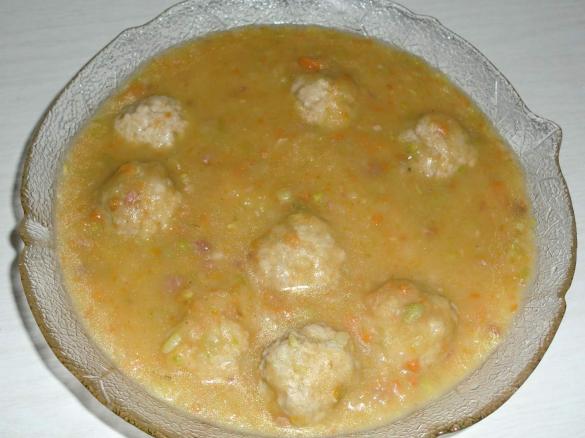 Köni´s Kartoffel-Gemüsesuppe mit Mettbällchen