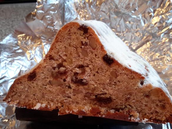 Variation  Christstollen