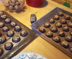 Marzipan-Walnuss-Plätzchen