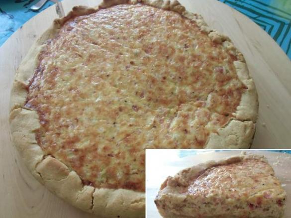 Quiche mit gek. Schinken, Frühlingszwiebeln und Parmesan