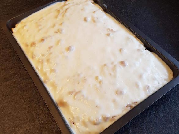 "Hessischer" Rahmkuchen mit Streusel