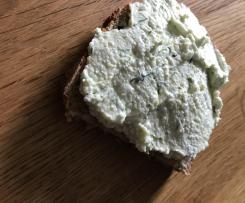 Käse-Dill-Aufstrich