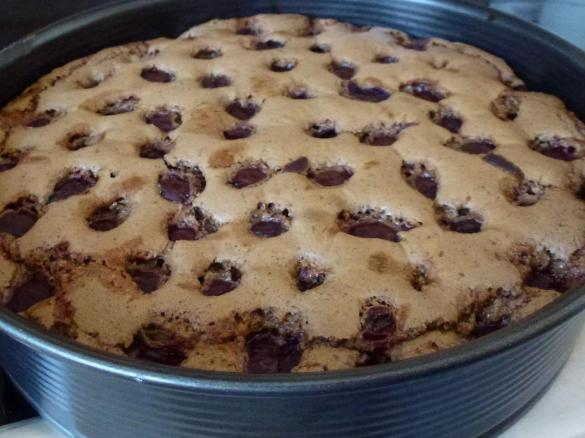 Kirsch-Schoko-Nuss Kuchen , Kirschkuchen