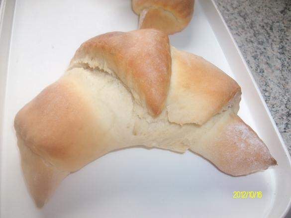 Mandelhörnchen mit Amaretto