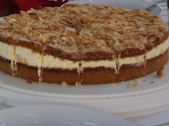 Bienenstich "Rucki Zucki"