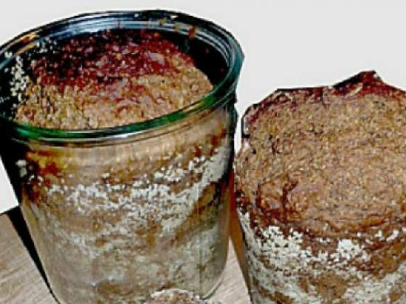 Sonnenblumenbrot im Glas