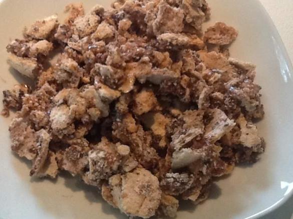 Eischee-Marshmallow-Kramell für Dessert und Kuchen