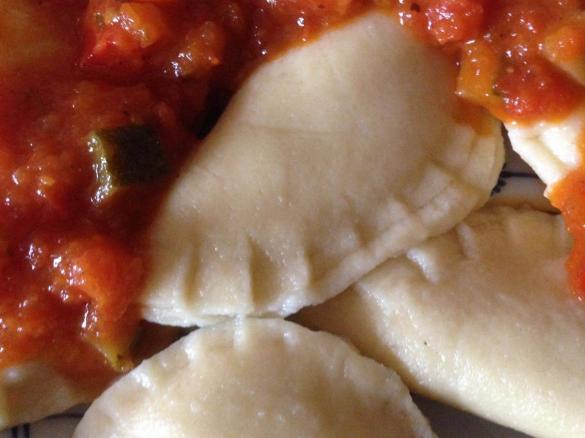 Ravioli mit Champignon-Garnelen-Füllung