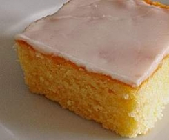 Zitronenkuchen fürs Blech