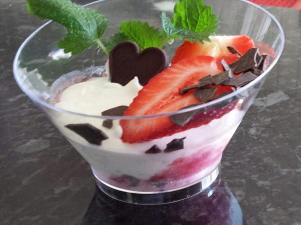 Erdbeer - Tiramisu -  für eine Party