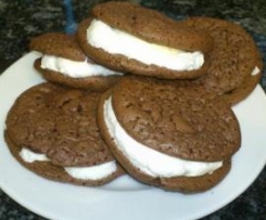 Whoopi-Pie ( Sandwich-Keks mit Marshmallowfüllung)