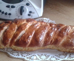 Hefezopf mit Kürbis