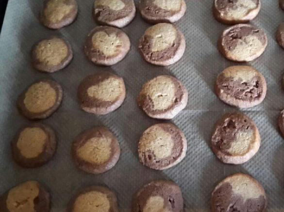 Schwarz-Weiß Gebäck