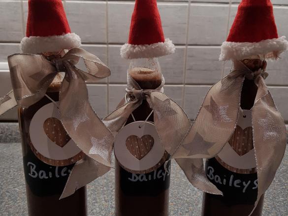 Kaffee-Sahne-Likör nach Baileys Art