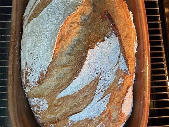 Artisan-Brot von "Mein Schiff" im Römertopf, Weizenmischbrot