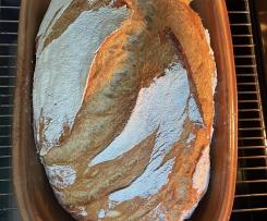 Artisan-Brot von "Mein Schiff" im Römertopf, Weizenmischbrot