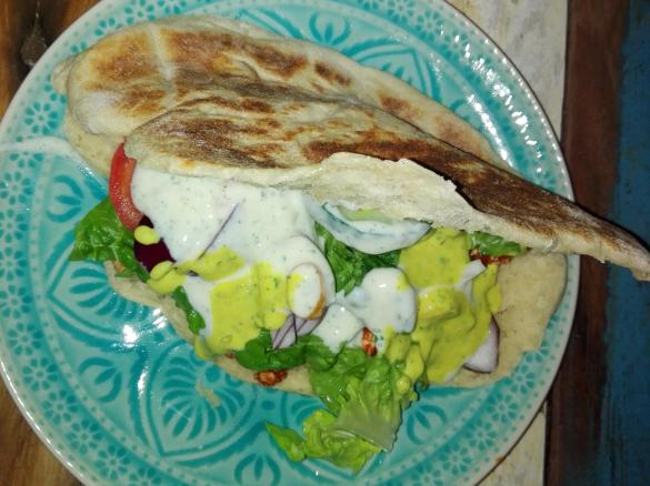 Veganes Döner Pitabrot