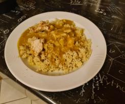 Mandelcouscous in Aprikosensoße