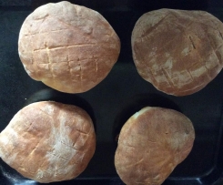 Bosnisches Fladenbrot (Lepinje)