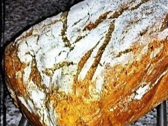 Roggen-Sauerteigbrot