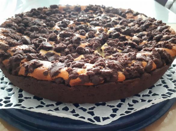 Krümelkäsekuchen mit Johannisbeeren (Variante Russischer Zupfkuchen)