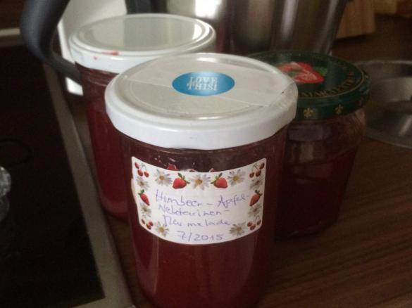 Apfel-Nektarine-Himbeer Marmelade