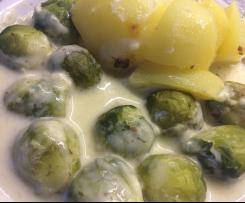 Rosenkohl mit Kartoffeln und Heller Soße