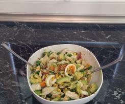 Hähnchen Avocado Salat