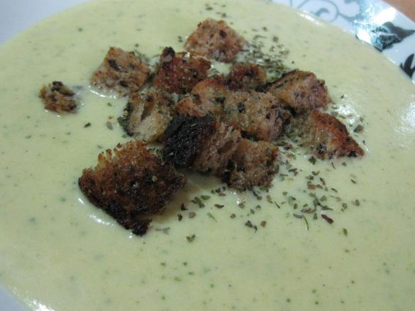 Jette`s Zucchini-Kartoffelsuppe