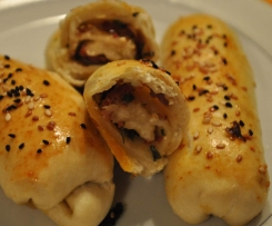 Türkischer, pikanter Snack zum Tee