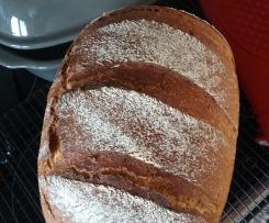Roggen-Dinkel-Brot aus dem Ofenmeister