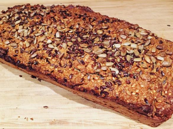 Eiweißbrot / LOW CARB Brot - wie wir es lieben