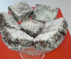 Lamingtons (exquisite kleine Biskuitküchlein aus Australien)