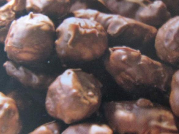 Schokoladennüsse mit Karamell