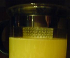 Variation von frischer Orange-Ingwer-Tee