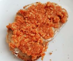 Veganes Zwiebelmett aus Reiswaffeln