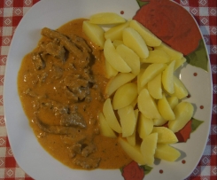 Gyrosgeschnetzeltes mit Kartoffeln