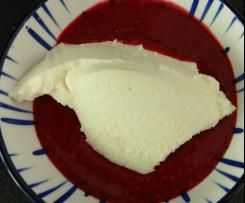 Quarkmousse mit Beeren