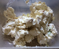 Datteln-Lauch-Frischkäse Aufstrich