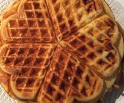 Apfel-Dinkel Waffeln mit Quark