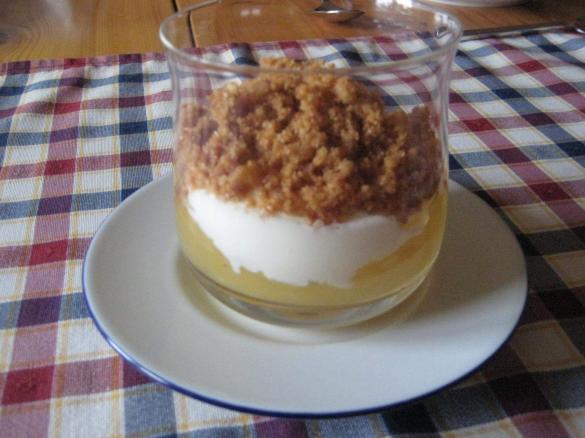 Apfelschmaus mit Schneehaube