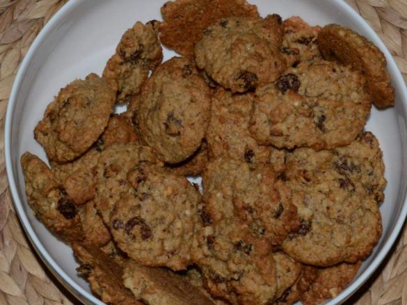 Rosinen-Nuss-Haferflocken-Kekse