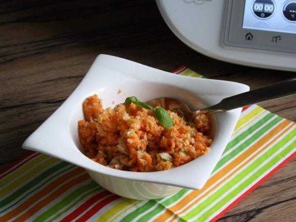 Apfel-Möhren-Rohkost-Salat