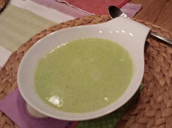 Zuchini-Linsen-Cremesuppe