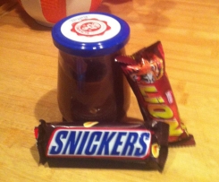 Variation von Toffitella mit Snickers und Lion