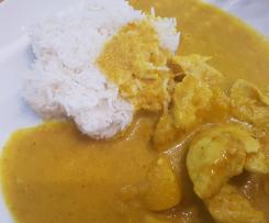 Indisches Curry mit Reis