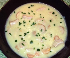 Kartoffelsuppe mit Würstchen und Karotten Rezept des Tages 9.12.2013