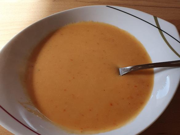 Kartoffel-Paprika-Suppe